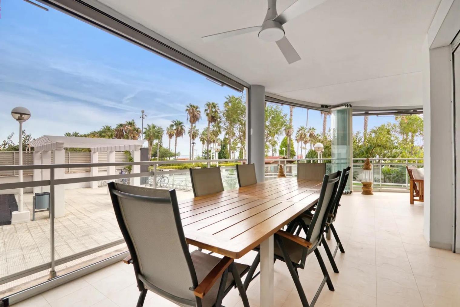 Apartamento Con Espectacular Terraza Frente Al Mar Oropesa del Mar Luaran gambar