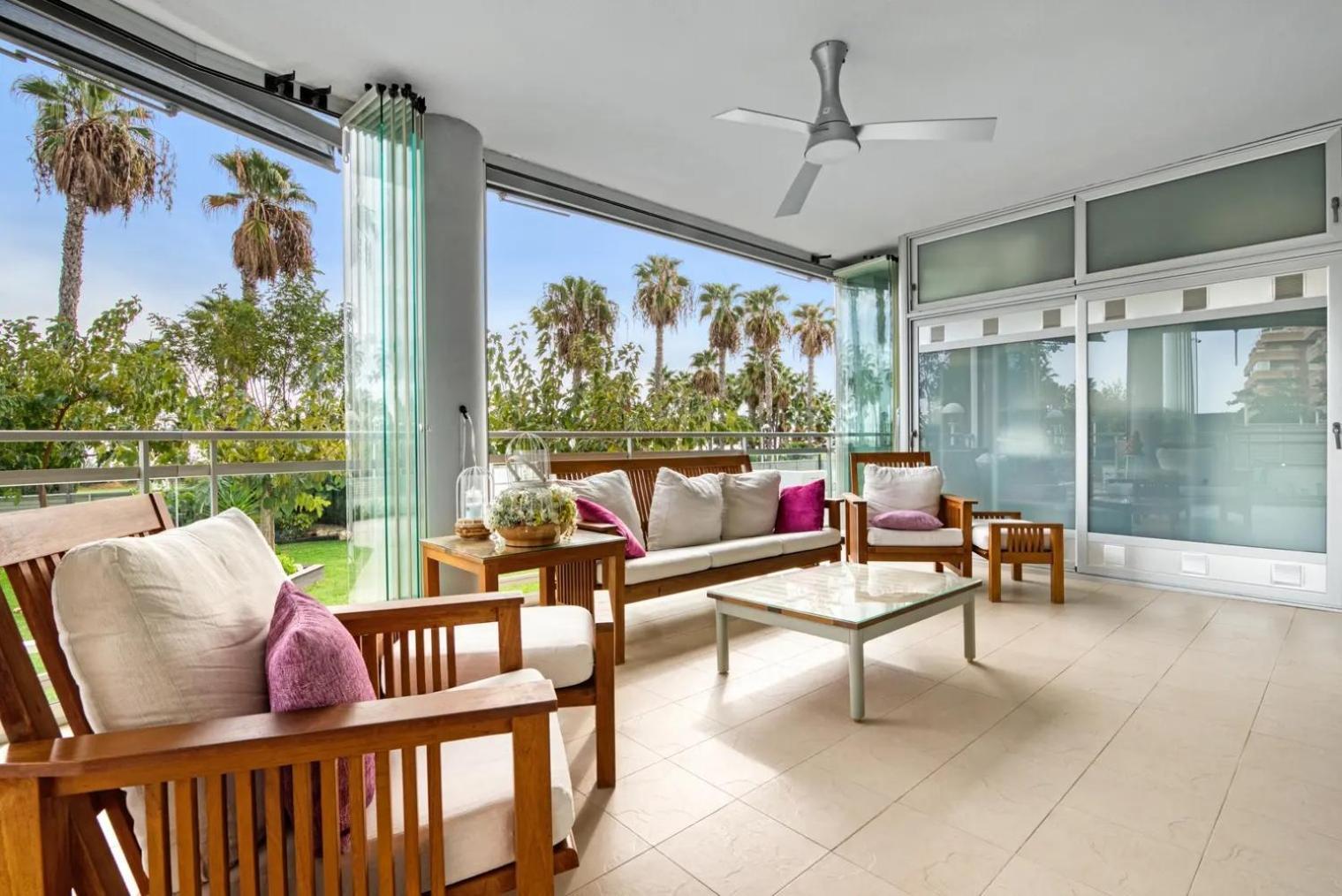 Apartamento Con Espectacular Terraza Frente Al Mar Oropesa del Mar Luaran gambar
